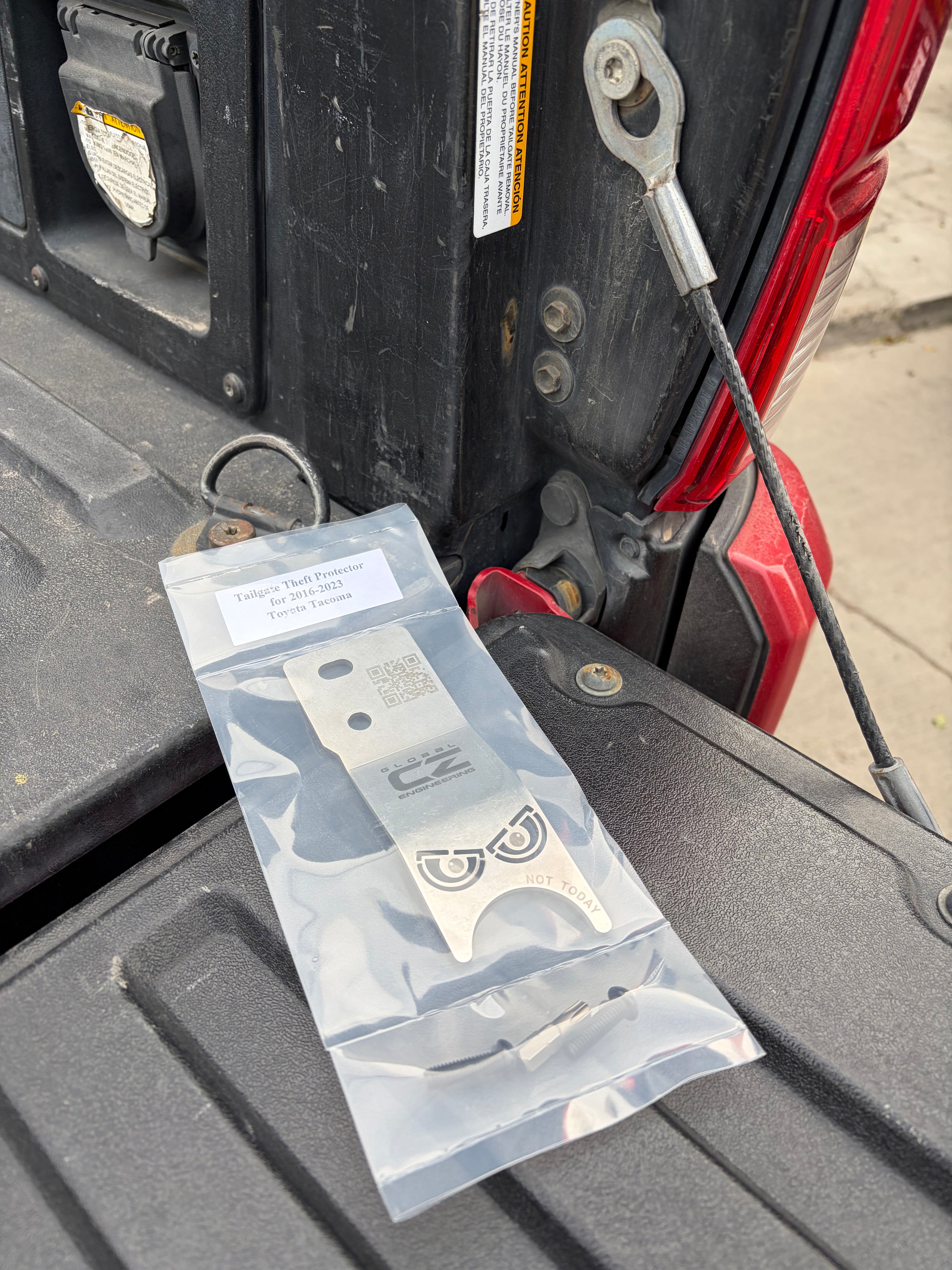 Protection antivol de hayon pour Toyota Tacoma 2016-2023