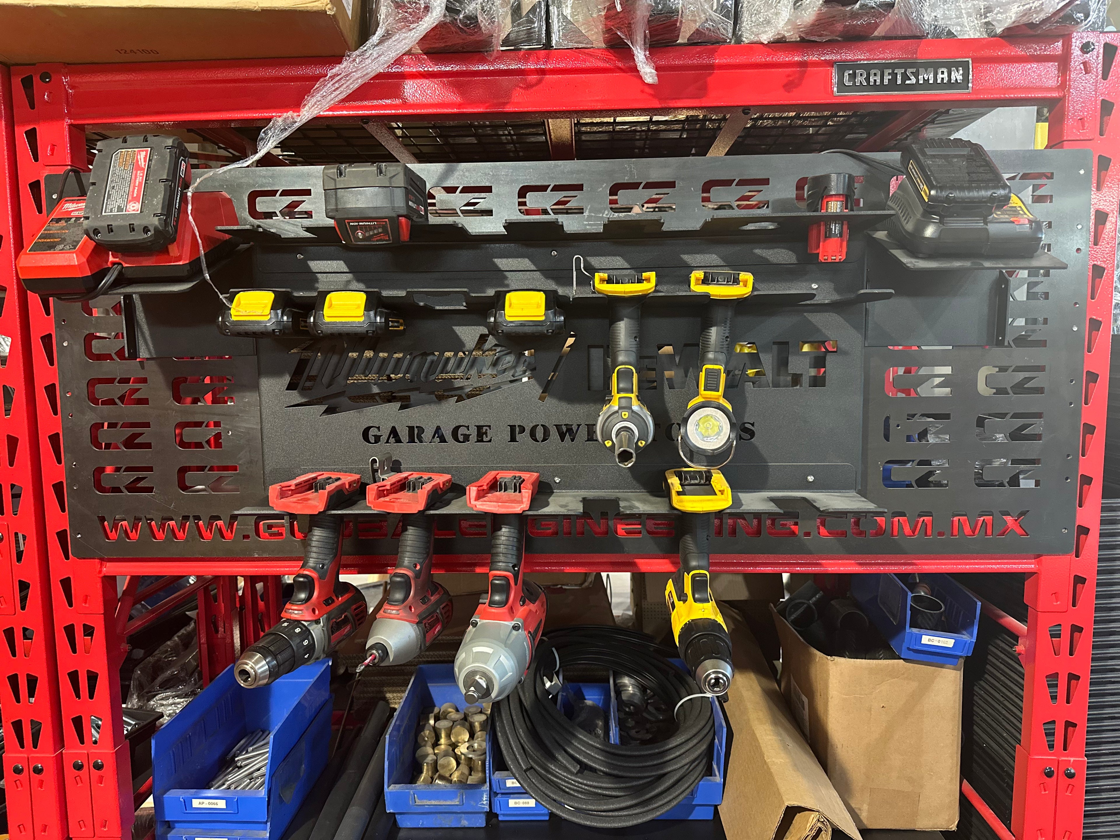Soporte para herramientas eléctricas Milwaukee M18 y M12 y Dewalt, y soporte para batería y cargador